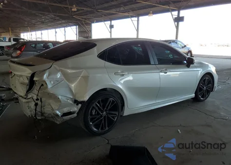 2025 Toyota Camry Xse z USA, uszkodzony, nr VIN 4T1DAACK3SU047354